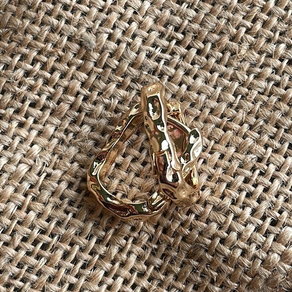 U Shaped Square Hoop Earrings Luxury Wave Art Gold Plated New hoop loop - Picture 5 of 8